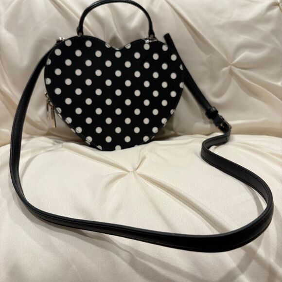Kate Spade New York Polka Dot Black Love Shack Heart Crossbody Purse NWOT 🖤 - Picture 4 of 12